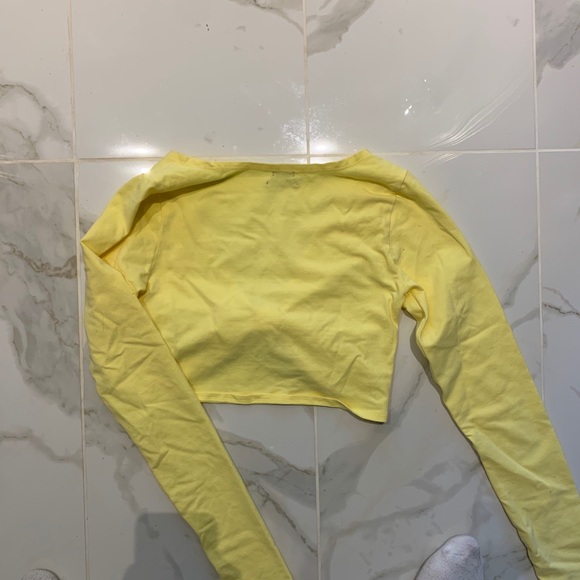 NWOT long sleeved crop shirt - Picture 4 of 4